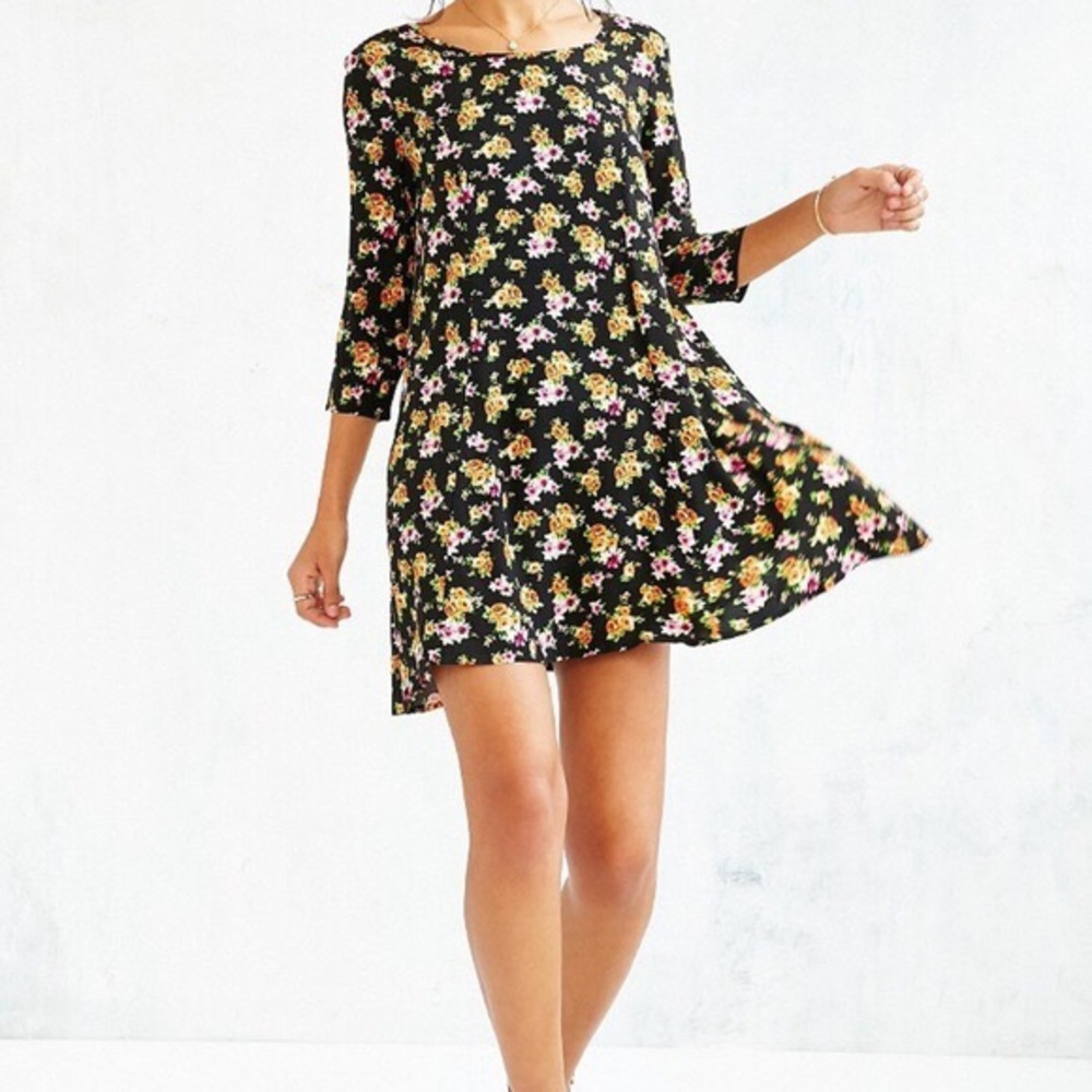 Kimchi Blue - Floral Swing Dress